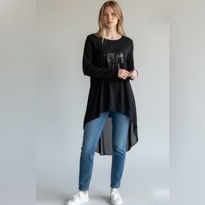 XL Tricotto Black Long Sleeve Graphic Tunic